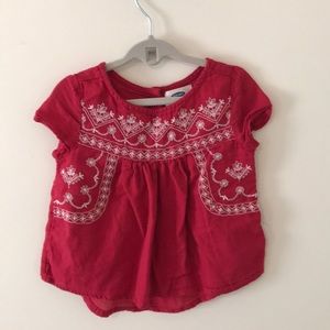 ❤️ 3/$25 Embroidered linen old navy top 24 months
